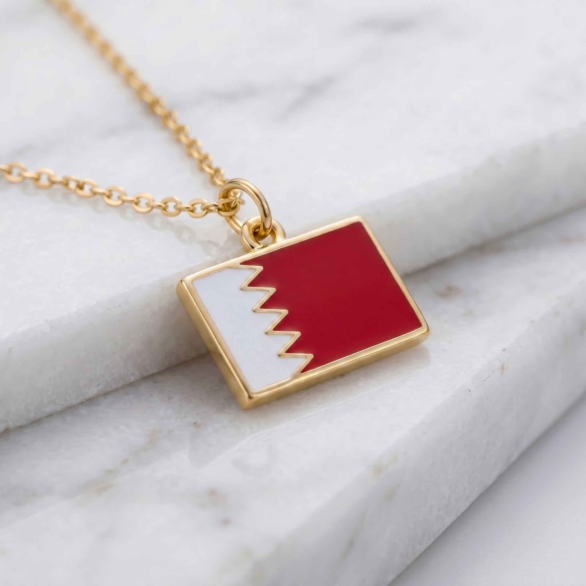 Bahrein zászló charm · Arany