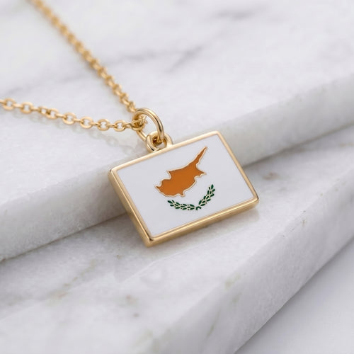 Ciprus zászló charm · Arany
