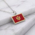 Montenegró zászló charm · Ezüst