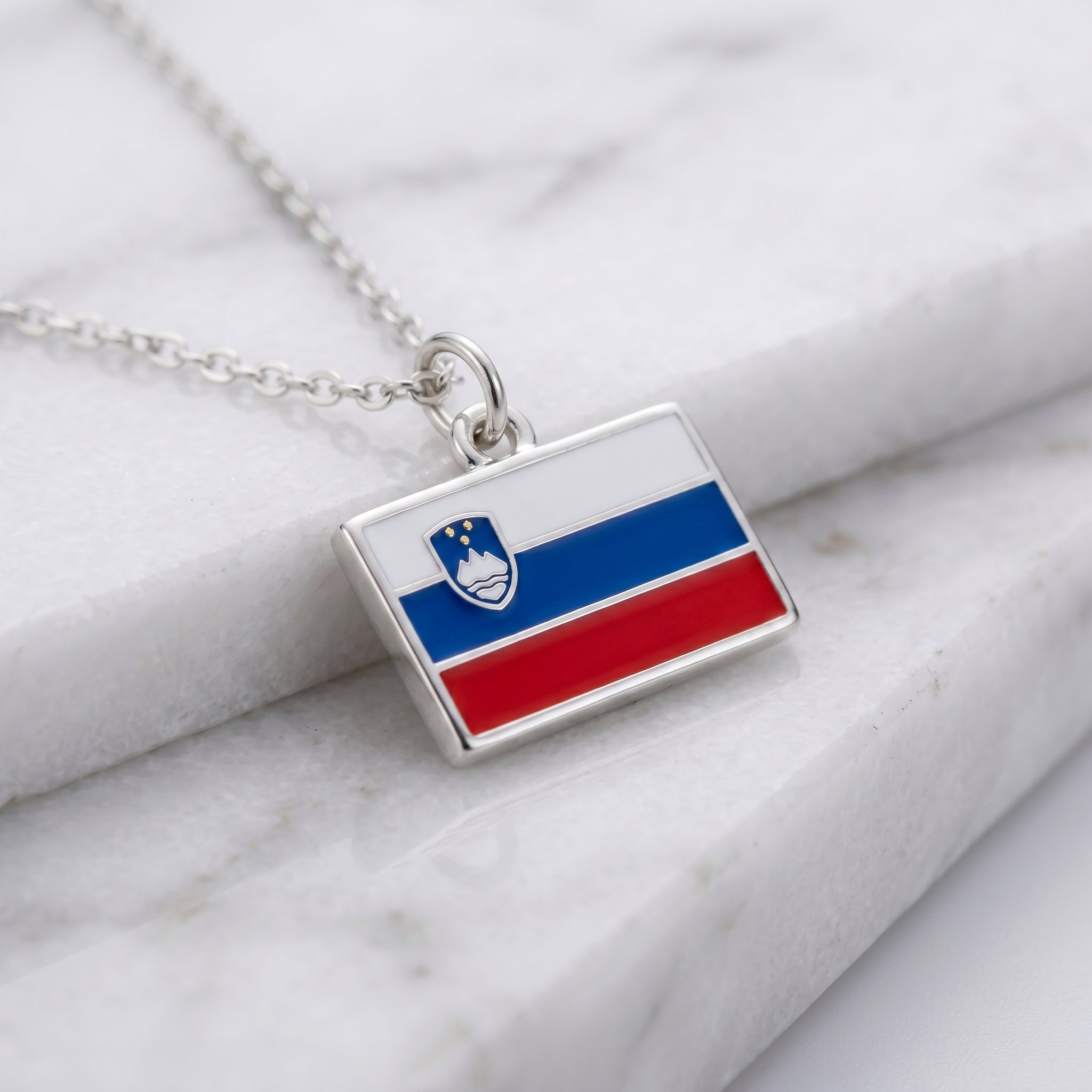 Szlovénia zászló charm · Ezüst