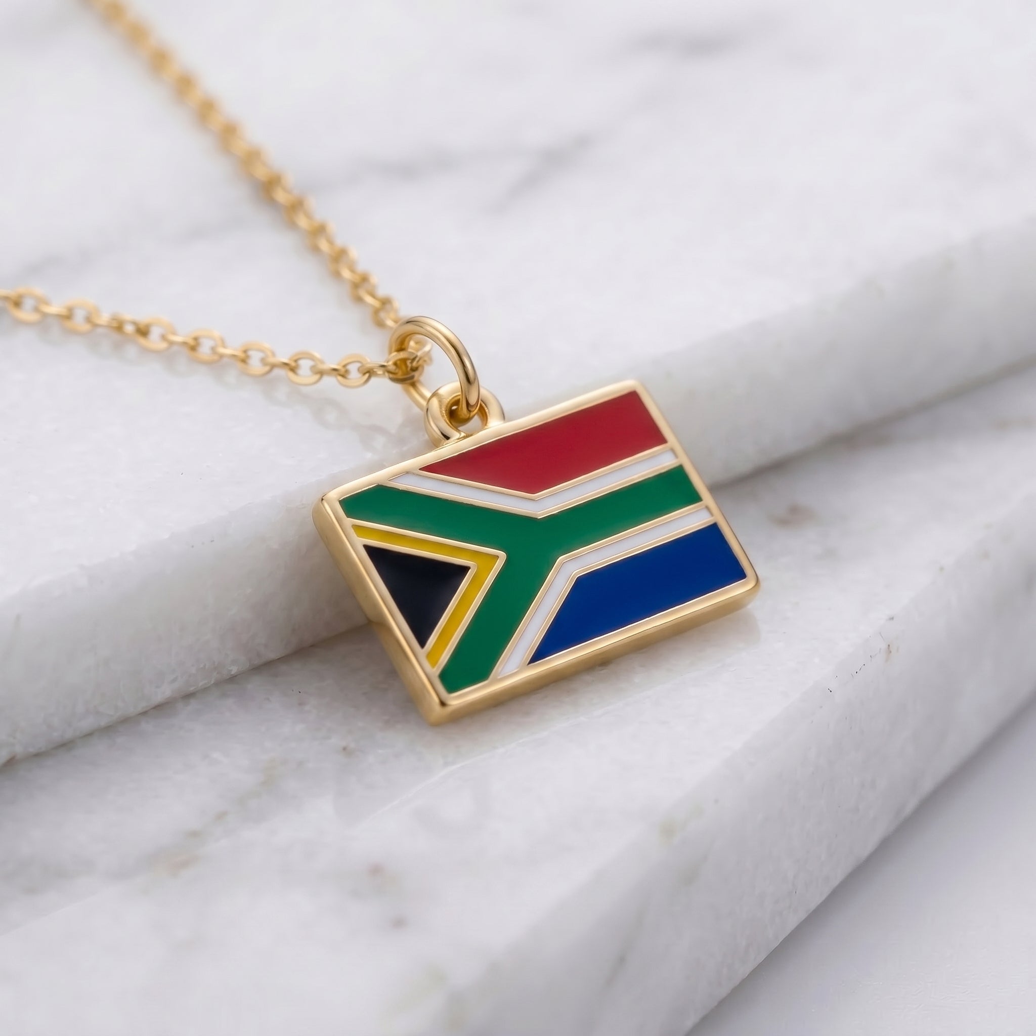 Dél-Afrika zászló charm · Arany