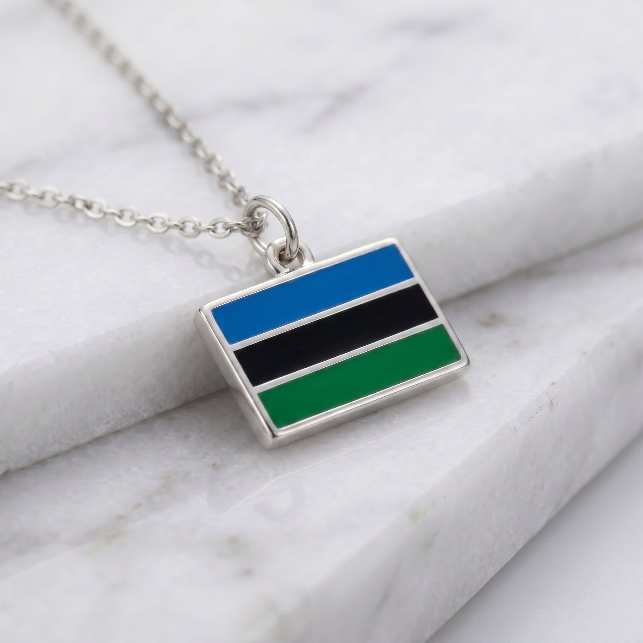 Zanzibár zászló charm · Ezüst